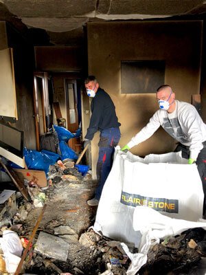 Wohnungsauflösung Dresden Gruna - Brandschaden und Messie Syndrom unsere Mitarbeiter vor Ort Wohnungsauflösung Dresden Gruna - Brandschaden und Messie Syndrom